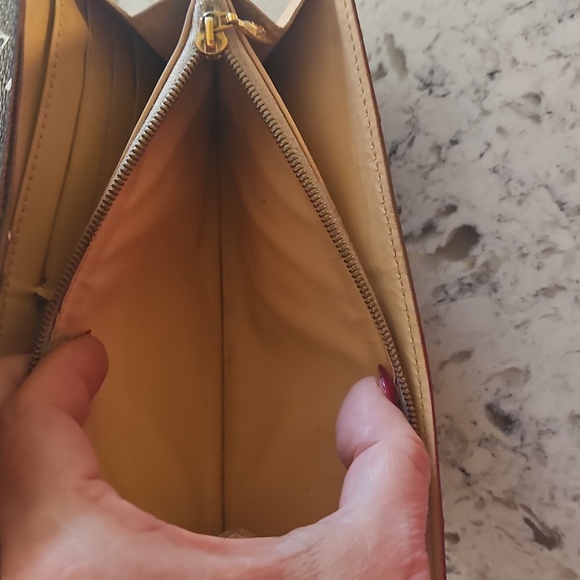 Louis Vuitton Sarah Multicolor Monogram Wallet With COA - Picture 15 of 17